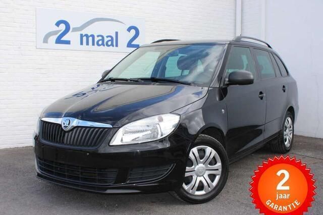 Zwart Gebruikt 2014 Skoda Fabia Stationwagen | € 6.980 (Super prijs) - Afbeelding 1/3