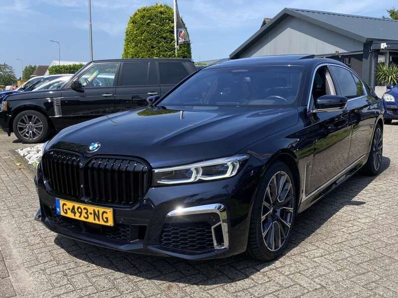 Zwart Gebruikt 2019 BMW 750L M Sport Sedan | € 59.950 - Afbeelding 1/4