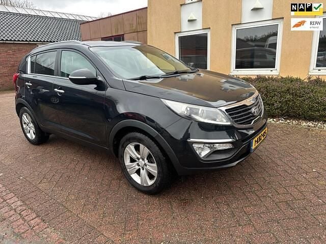 Zwart Gebruikt 2013 Kia Sportage Plus SUV | € 5.295 (Goede deal) - Afbeelding 1/4