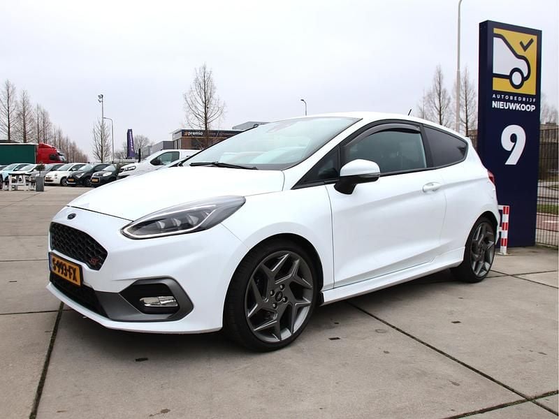 Occasion Ford Fiesta ST 2023 Wit Hatchback