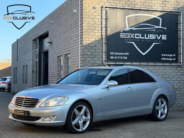 Grijs Gebruikt 2006 Mercedes S350 Sedan | € 9.950 (Eerlijke prijs) - Afbeelding 1/4
