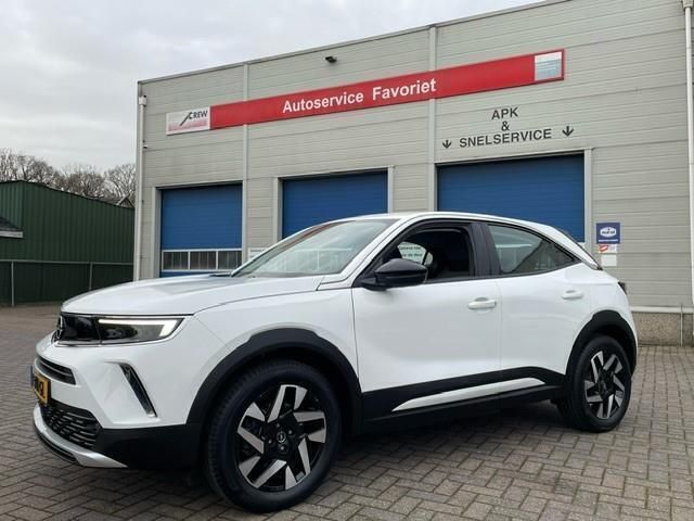 Wit, metallic lak Gebruikt 2022 Opel Mokka-e Elegance SUV | € 18.600 (Eerlijke prijs) - Afbeelding 1/4