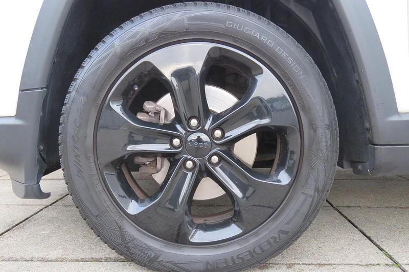 Occasion Jeep Compass Night Eagle 140 PK (102 kW) 2019 Wit SUV