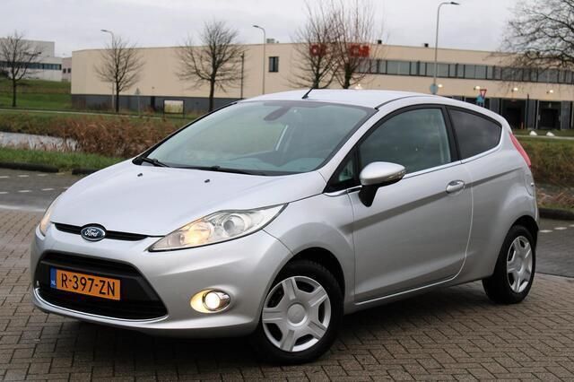 Occasion Ford Fiesta Titanium 82 PK (60 kW) 2009 Grijs Hatchback