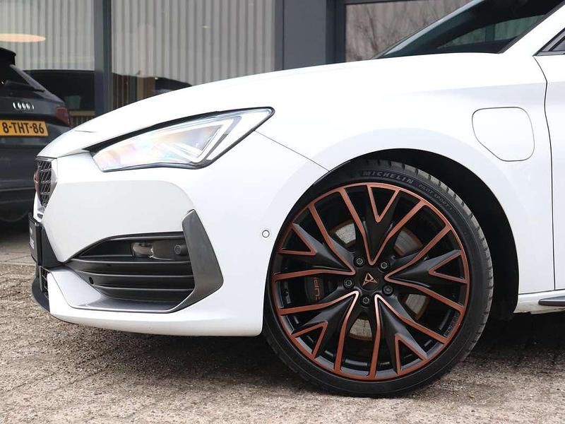 Occasion Cupra Leon VZ2 245 PK (180 kW) 2022 Wit Stationwagen