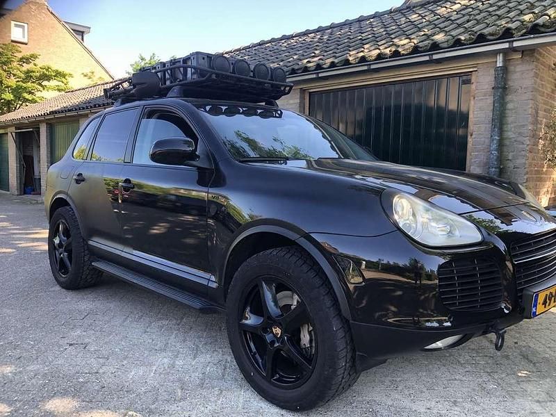 Zwart Gebruikt 2006 Porsche Cayenne SUV | € 10.500 (Duur) - Afbeelding 1/2