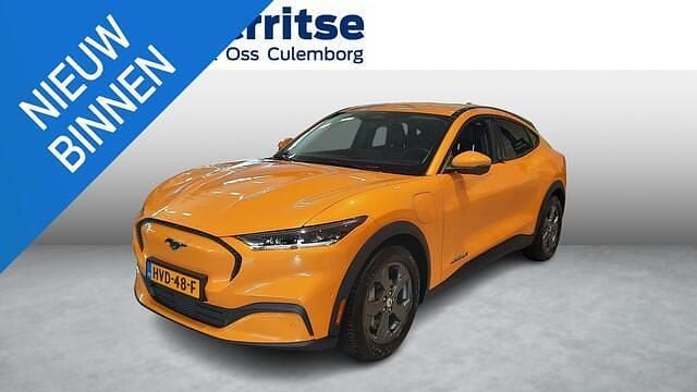 Oranje Nieuw 2025 Ford Mustang Mach-E SUV | € 44.614 (Eerlijke prijs) - Afbeelding 1/4