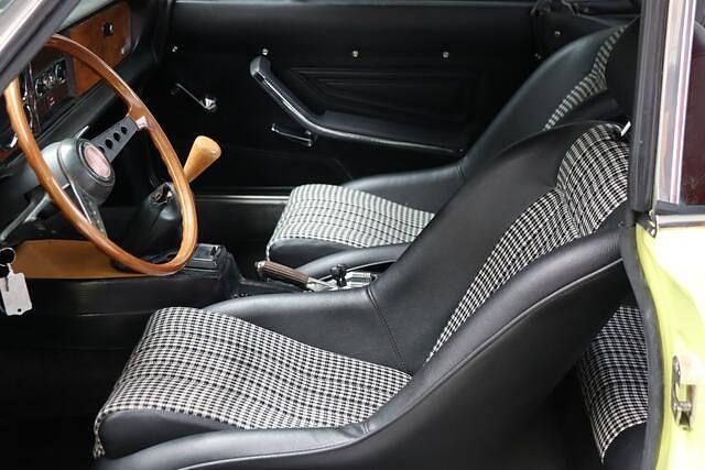 Occasion Fiat 124 Spider Sport 118 PK (86 kW) 1975 Geel Cabriolet