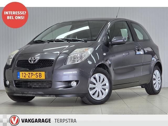 Grijs Gebruikt 2008 Toyota Yaris Sol Hatchback | € 4.995 (Goede deal) - Afbeelding 1/4
