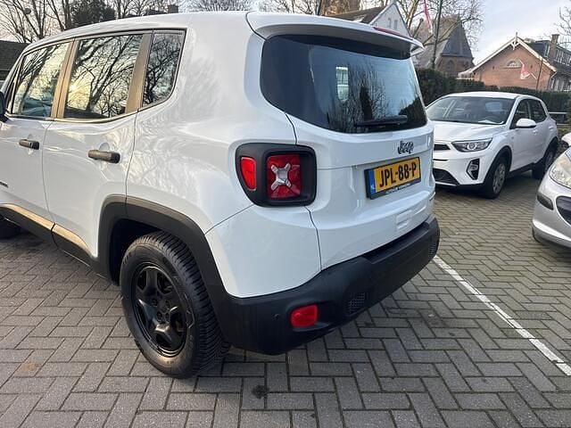 Occasion Jeep Renegade Sport 120 PK (88 kW) 2019 Wit SUV