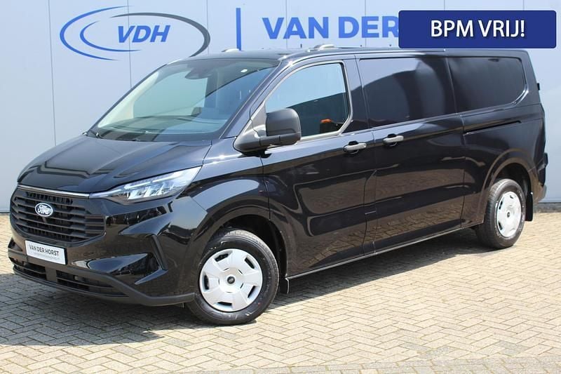 Zwart Gebruikt 2024 Ford Transit Custom Trend Van | € 35.950 (Duur) - Afbeelding 1/3