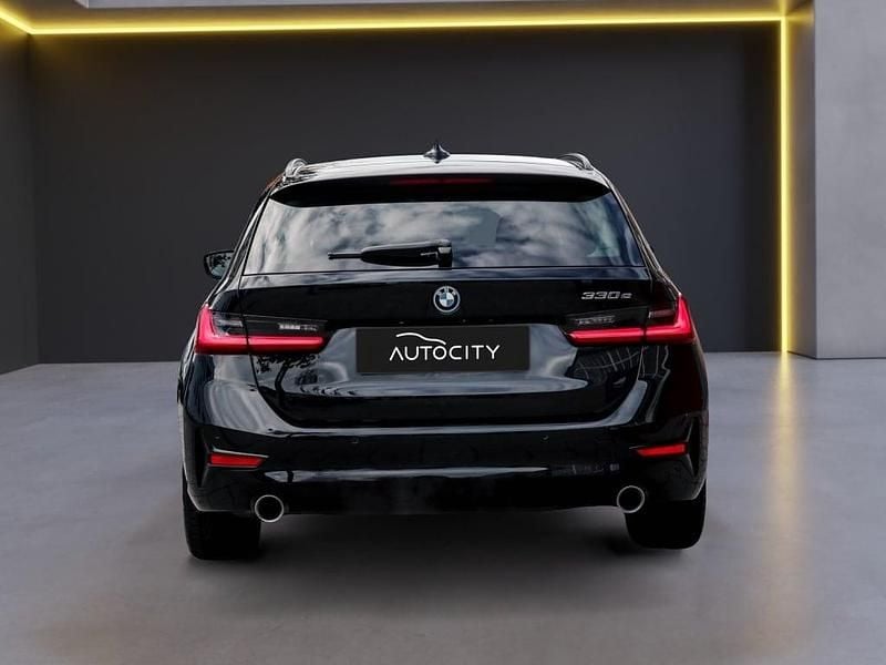 Occasion BMW 330 Advantage 293 PK (215 kW) 2021 Zwart Stationwagen