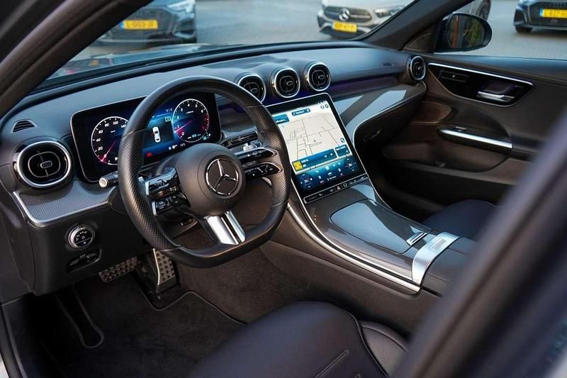 Occasion Mercedes C180 AMG line 170 PK (125 kW) 2022 Grijs Sedan