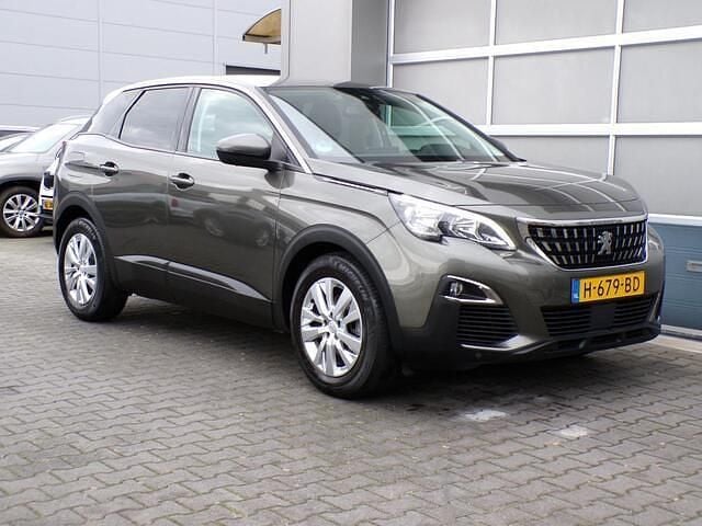 Grijs Gebruikt 2020 Peugeot 3008 Active SUV | € 14.950 (Goede deal) - Afbeelding 1/4