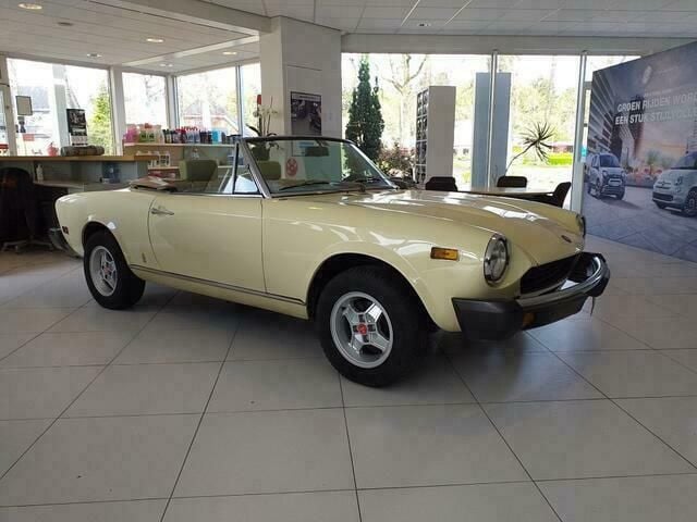 Occasion Fiat 124 Spider 117 PK (86 kW) 1977 Wit Cabriolet