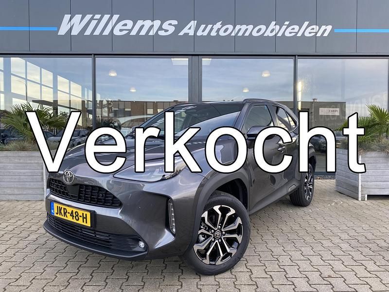 Nieuw Toyota Yaris Cross 2025 Grijs SUV