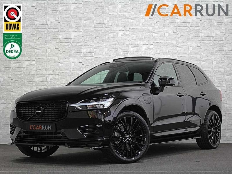 Zwart Gebruikt 2020 Volvo XC60 R-Design SUV | € 39.900 (Duur) - Afbeelding 1/4