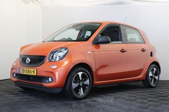 Oranje Gebruikt 2019 Smart ForFour Electric Drive Hatchback | € 7.999 (Eerlijke prijs) - Afbeelding 1/4