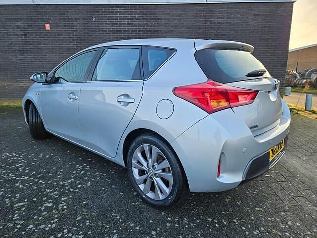 Occasion Toyota Auris 99 PK (72 kW) 2013 Grijs Hatchback