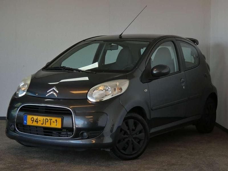 Grijs Gebruikt 2009 Citroën C1 Hatchback | € 2.950 (Eerlijke prijs) - Afbeelding 1/4