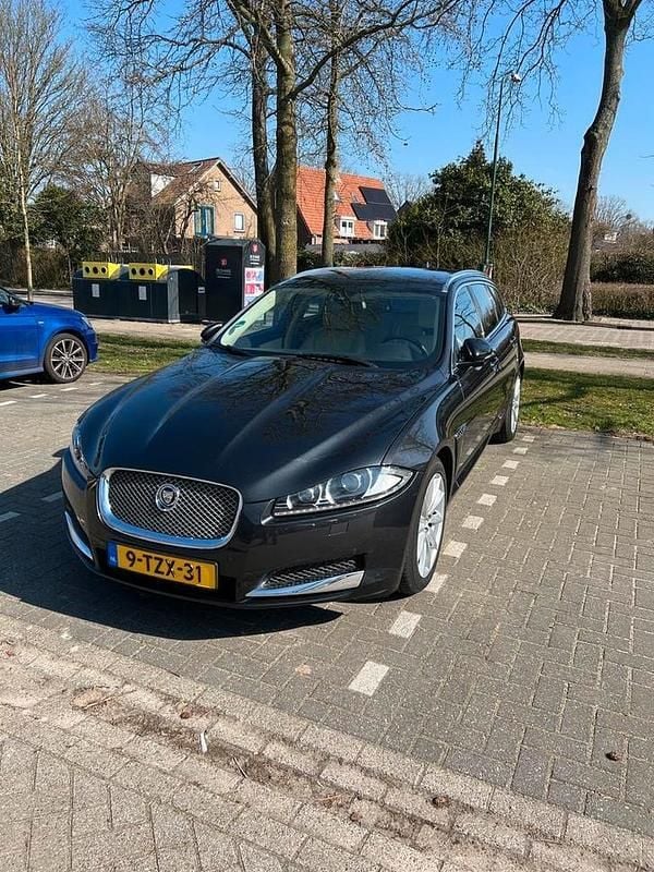 Occasion 2014 Jaguar XF Sportbrake Stationwagen | € 7.950 - Afbeelding 1/4