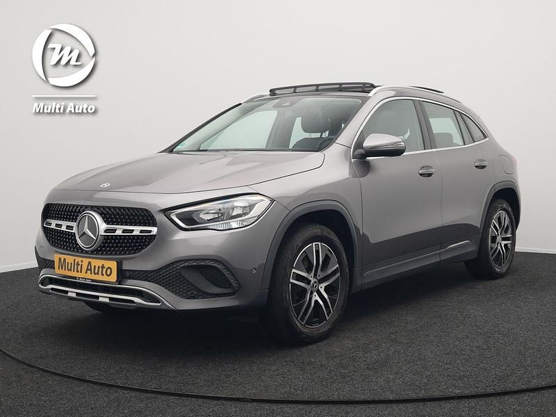 Grijs Gebruikt 2021 Mercedes GLA250 Style SUV | € 34.440 (Goede deal) - Afbeelding 1/4
