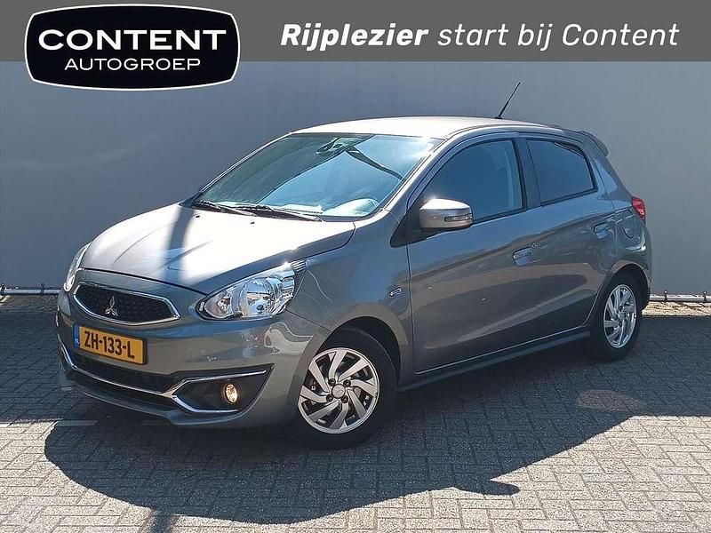 Grijs metallic Gebruikt 2019 Mitsubishi Space Star Hatchback | € 13.940 (Eerlijke prijs) - Afbeelding 1/4