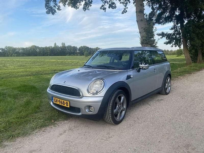 Grijs Gebruikt 2008 Mini Cooper Clubman Stationwagen | € 3.250 (Eerlijke prijs) - Afbeelding 1/4