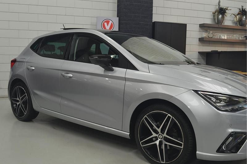 Occasion Seat Ibiza Business 116 PK (85 kW) 2020 Grijs Hatchback