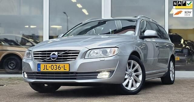Grijs Gebruikt 2016 Volvo V70 Stationwagen | € 17.444 (Goede deal) - Afbeelding 1/3