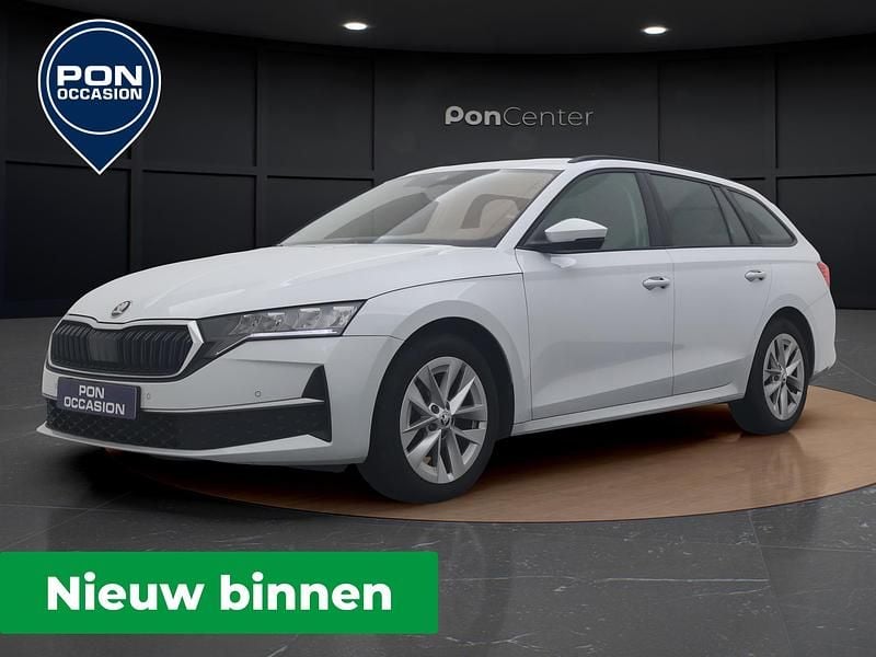 Occasion Skoda Octavia Business Line 150 PK (110 kW) 2024 Wit Stationwagen