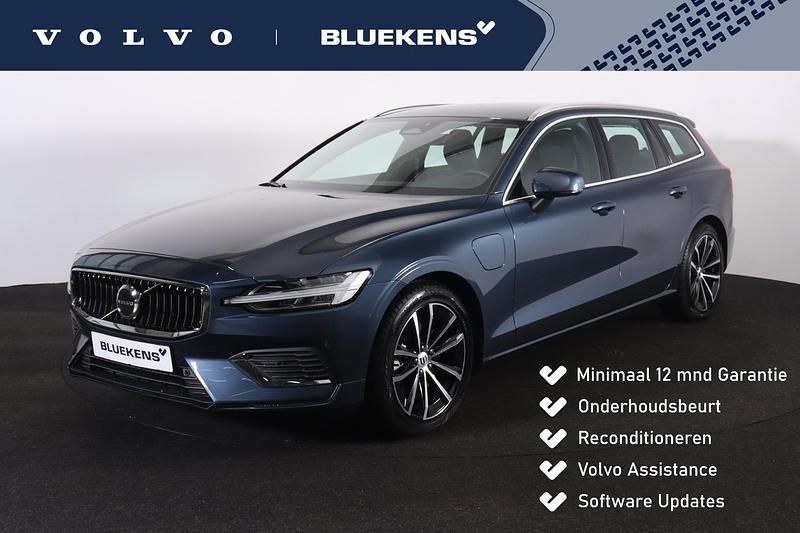 Blauw Occasion 2025 Volvo V60 Stationwagen | € 40.900 (Eerlijke prijs) - Afbeelding 1/4