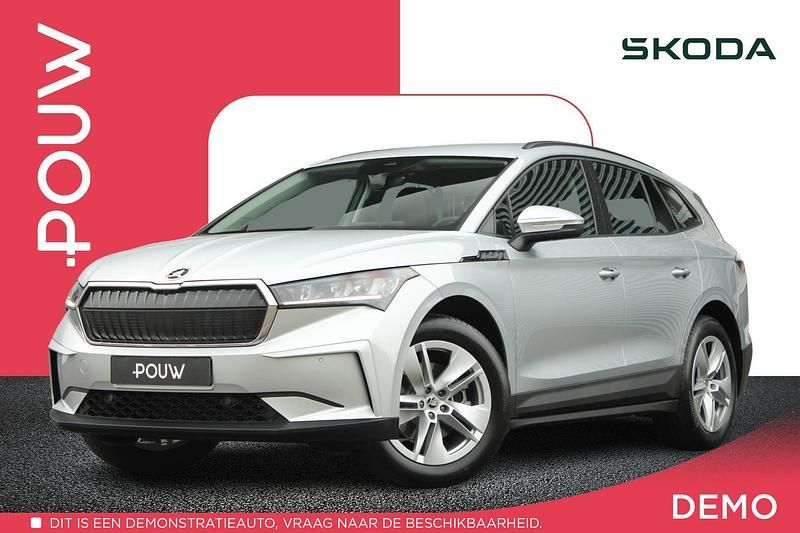 Zilver, metallic lak Gebruikt 2025 Skoda Enyaq iV Selection SUV | € 34.900 (Iets duurder) - Afbeelding 1/4