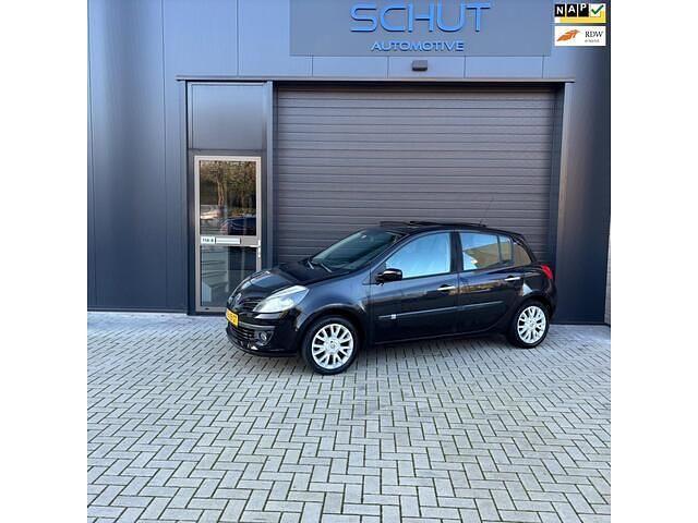 Zwart (metallic) Gebruikt 2007 Renault Clio R.S. Exception Hatchback | € 1.950 (Eerlijke prijs) - Afbeelding 1/4