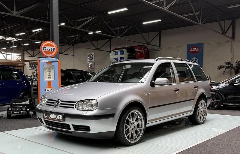 Occasion VW Golf IV 102 PK (75 kW) 2003 Grijs Hatchback