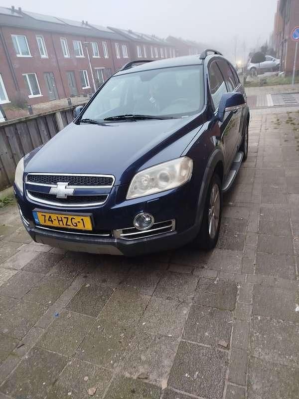 Blauw Gebruikt 2009 Chevrolet Captiva SUV | € 5.500 (Duur) - Afbeelding 1/4