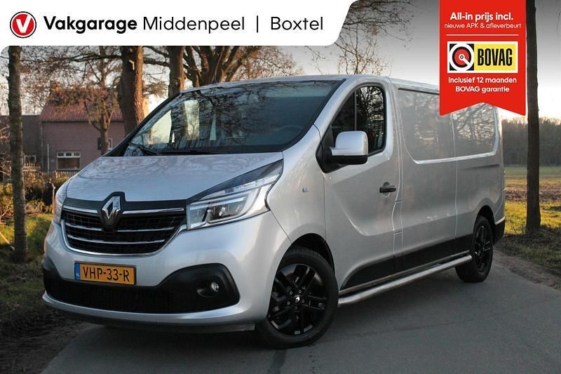 Grijs Gebruikt 2020 Renault Trafic Luxe Van | € 23.950 (Duur) - Afbeelding 1/4