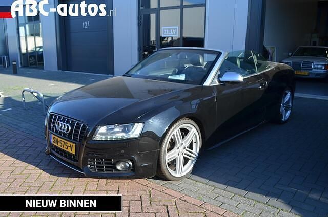 Zwart Gebruikt 2010 Audi RS5 Proline Cabriolet | € 14.945 - Afbeelding 1/4