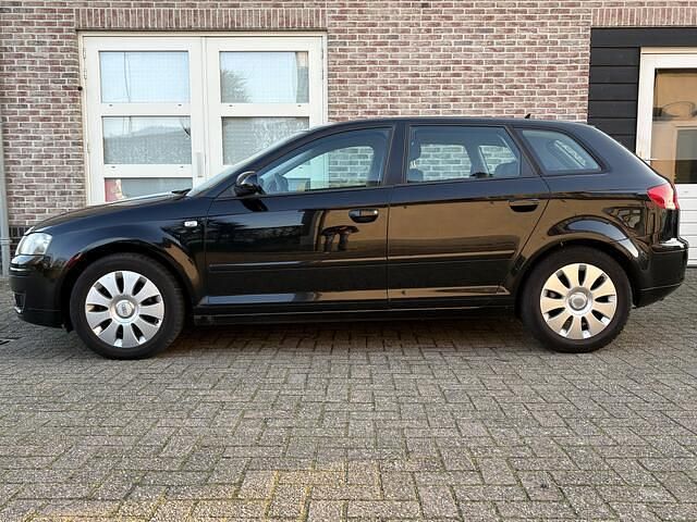 Occasion Audi A3 Sportback Ambition 116 PK (85 kW) 2004 Zwart Hatchback