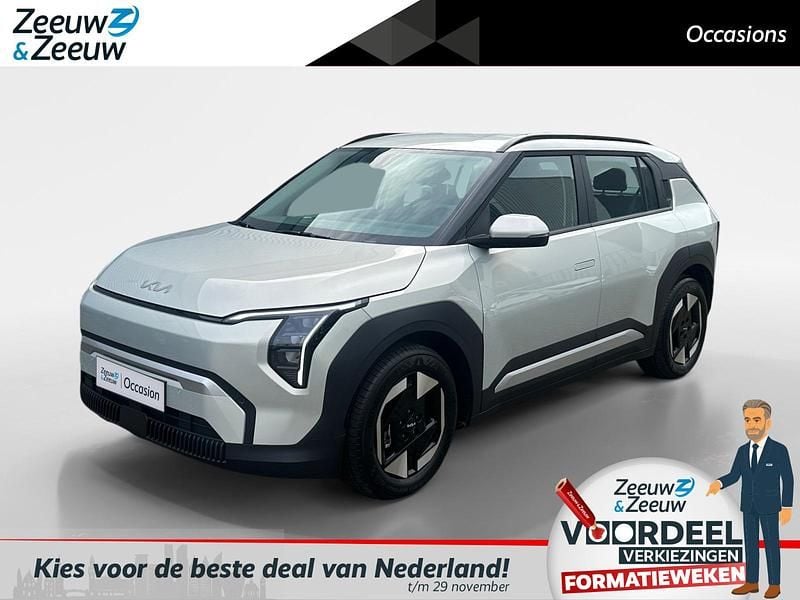 Ivory silver Gebruikt 2025 Kia EV3 Air SUV | € 33.895 (Goede deal) - Afbeelding 1/4