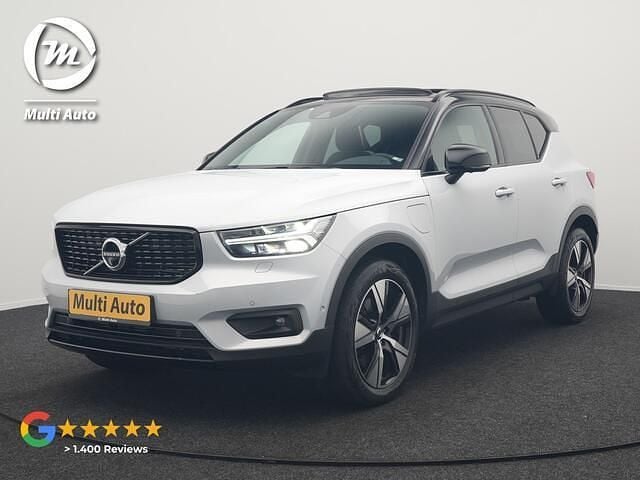 Zilver Gebruikt 2021 Volvo XC40 R-Design SUV | € 31.440 (Eerlijke prijs) - Afbeelding 1/4