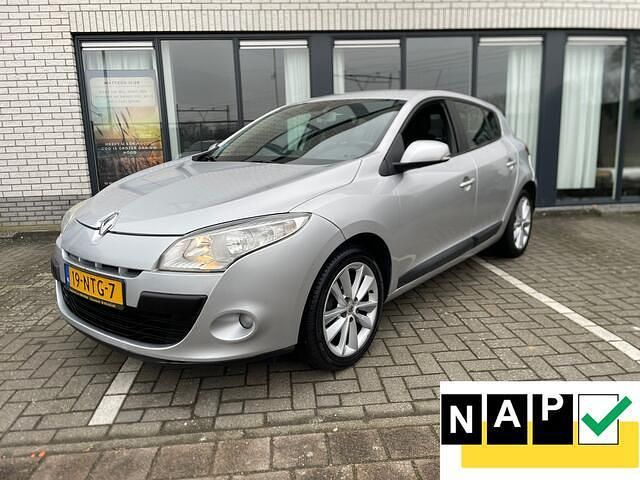Occasion Renault Mégane III Authentique 110 PK (80 kW) 2011 Grijs Hatchback