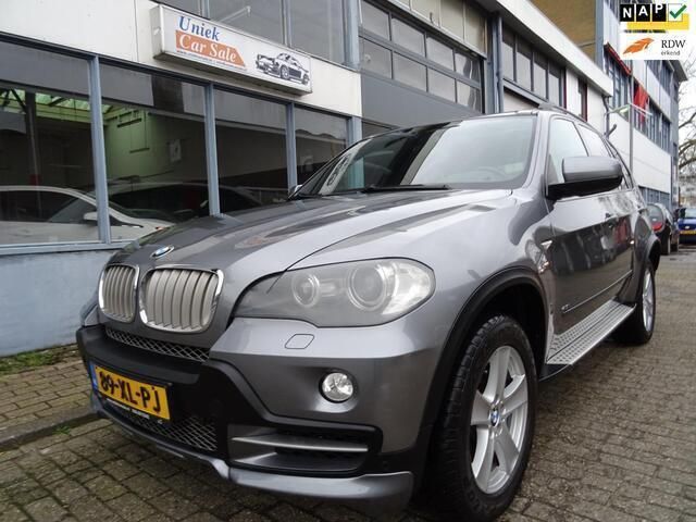 Grijs, metallic lak Occasion 2007 BMW X5 Executive SUV | € 12.950 (Eerlijke prijs) - Afbeelding 1/4