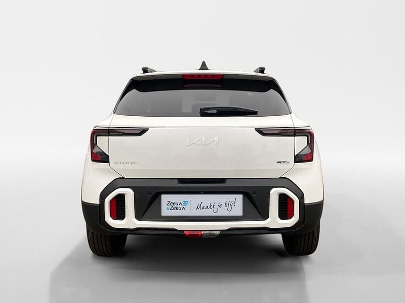 Nieuw Kia Stonic GT-Line 2025 Snow white pearl SUV