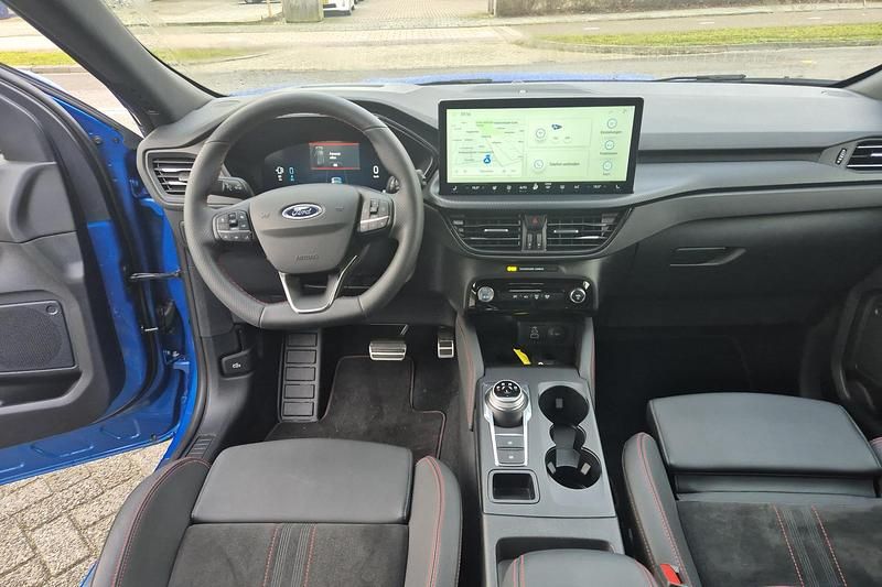 Nieuw Ford Kuga ST-Line X 2026 Blauw SUV