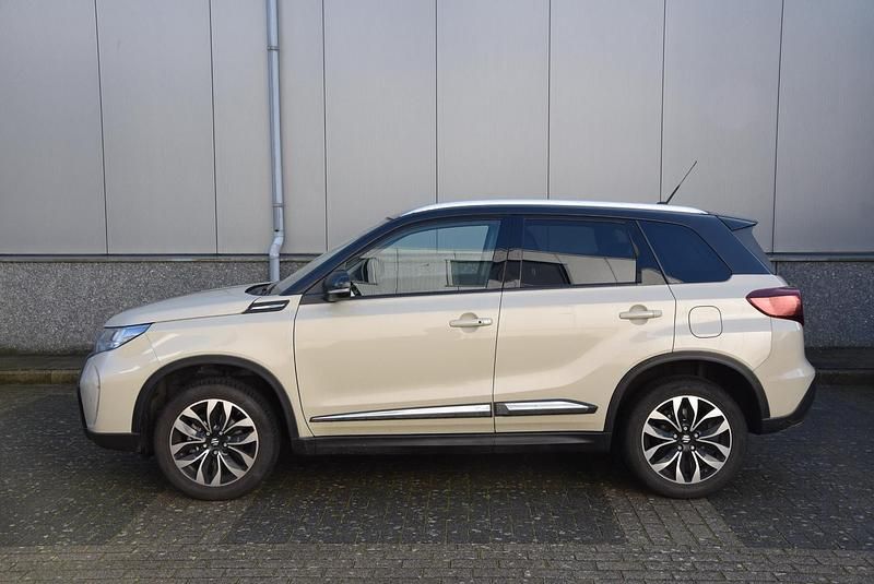 Occasion Suzuki Vitara Style 110 PK (80 kW) 2025 Bruin SUV