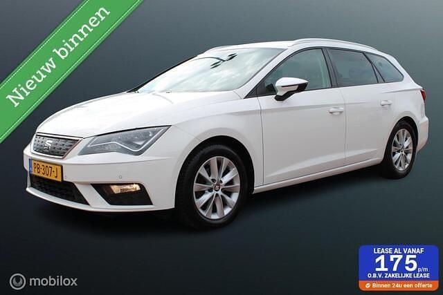 Wit Gebruikt 2017 Seat Leon ST Style Stationwagen | € 12.895 (Eerlijke prijs) - Afbeelding 1/4