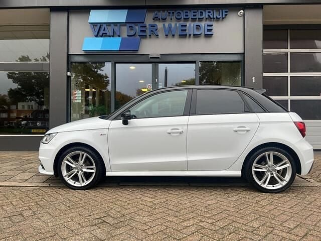 Wit Gebruikt 2017 Audi A1 S-Line Hatchback | € 14.650 (Eerlijke prijs) - Afbeelding 1/4