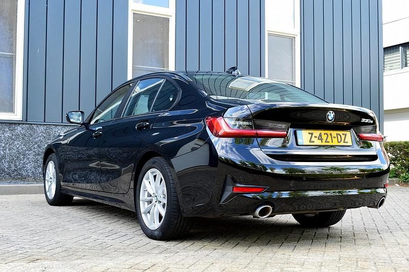 Occasion BMW 330e Executive 292 PK (214 kW) 2020 Zwart Sedan