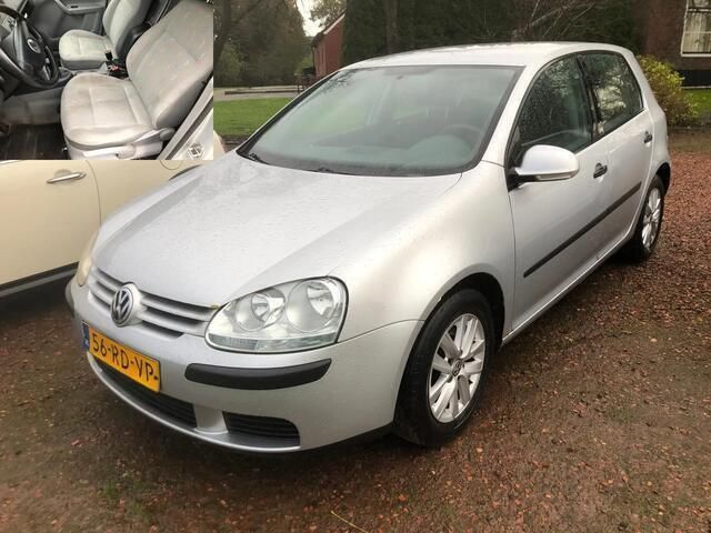 Grijs Gebruikt 2005 VW Golf IV Hatchback | € 1.395 (Eerlijke prijs) - Afbeelding 1/4